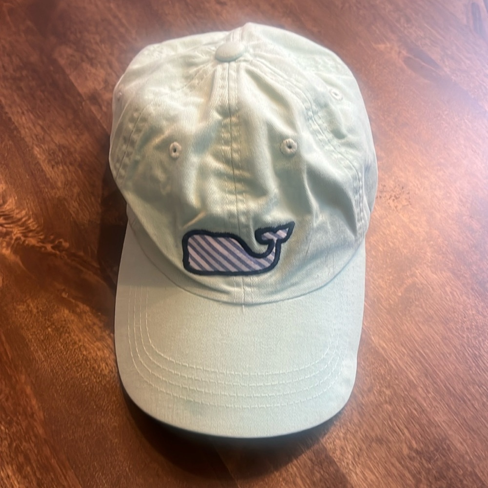 Vineyard Vines baseball hat